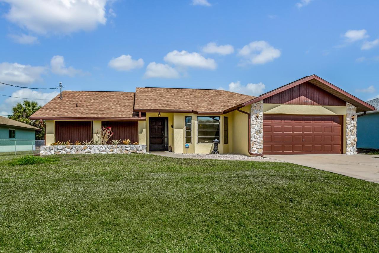 Blue Skies Villa Englewood Exterior photo